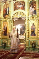 Архиерейское рождественское богослужение в кафедральном Екатерининском соборе города Слободского
