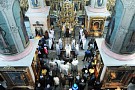 Митрополит Вятский и Слободской Марк совершил утреню Великого Пятка с чтением двенадцати Страстных Евангелий