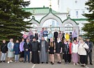 Паломники из Кирово-Чепецка помолились за пасхальным богослужением в Троицком храме села Быстрица