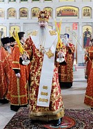В субботу Светлой седмицы митрополит Вятский и Слободской Марк совершил Литургию в храме «Всех скорбящих Радость» города Кирова